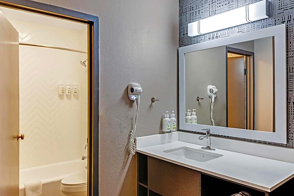 The Wander Hotel, a Ramada by Wyndham