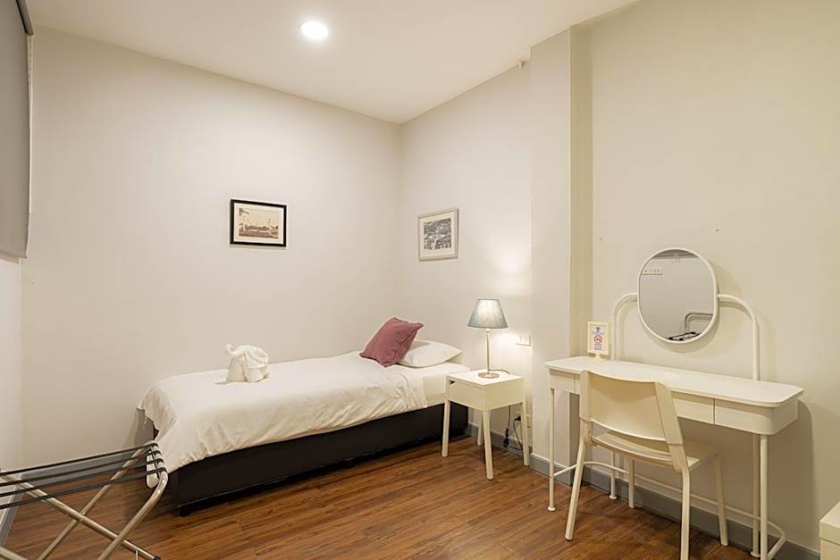 Photo 1 of 13 of Standard, Windowless