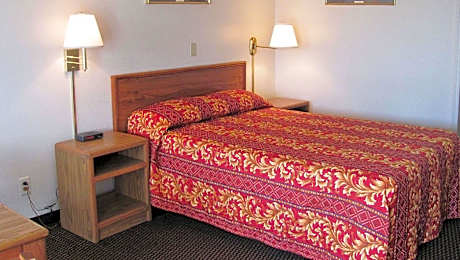 1 Double Bed Kitchenette - Smoking