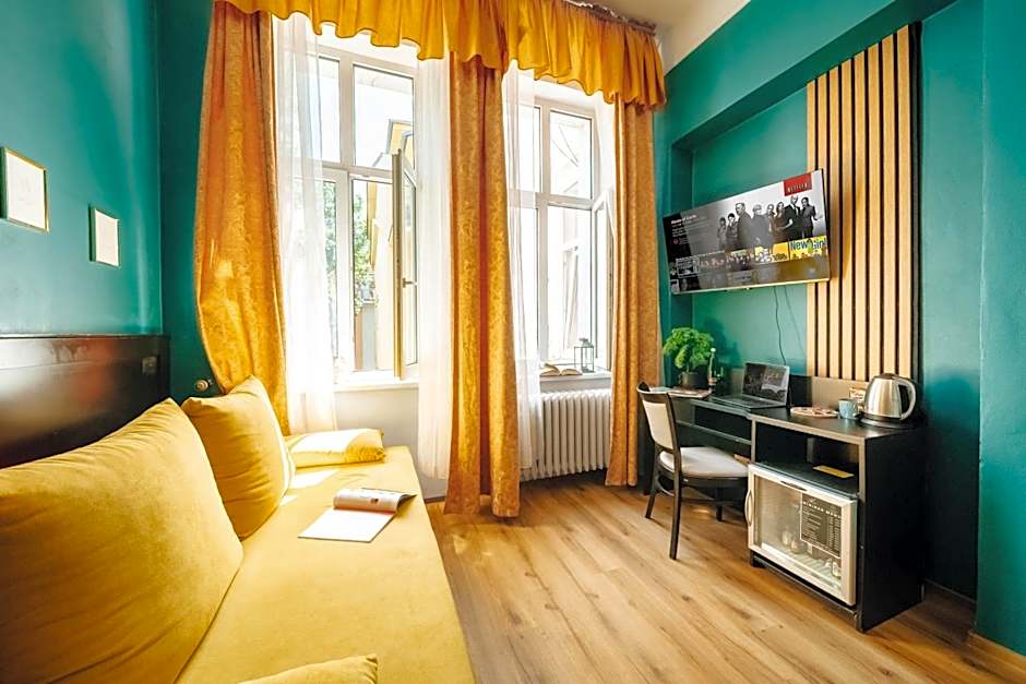 Hotel Praga 1885 by Wagnerstays