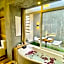 8Plus Motels