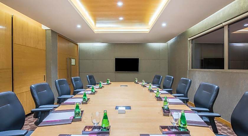 Crowne Plaza Ahmedabad City Centre By IHG