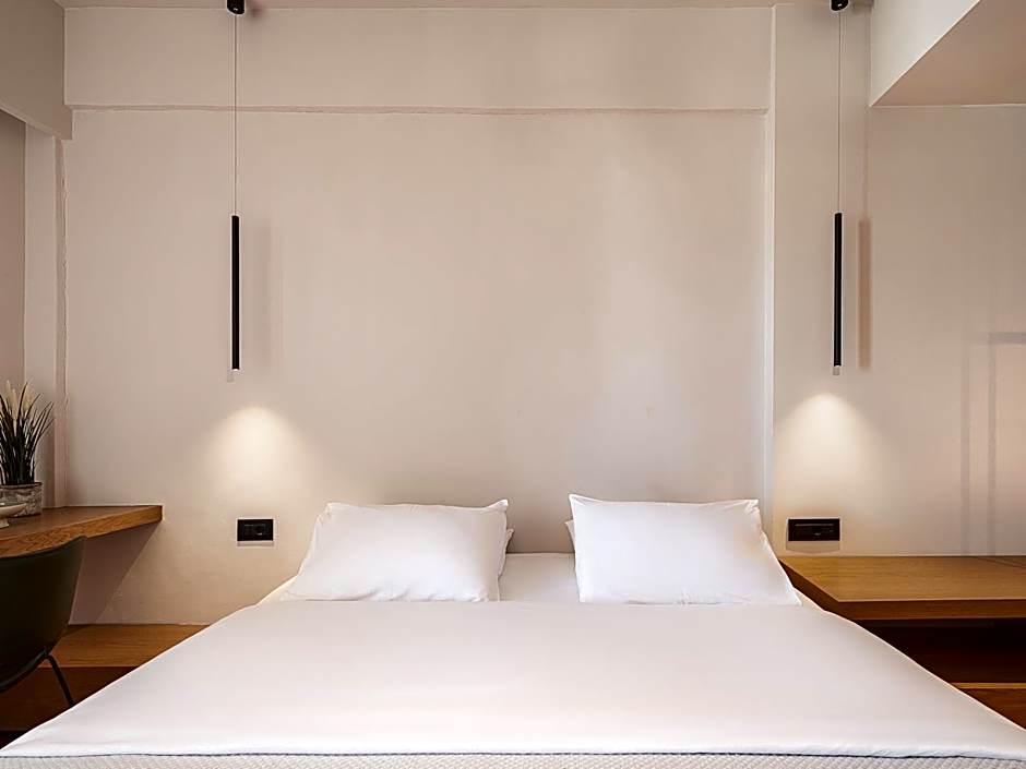 Theofilos City Hotel