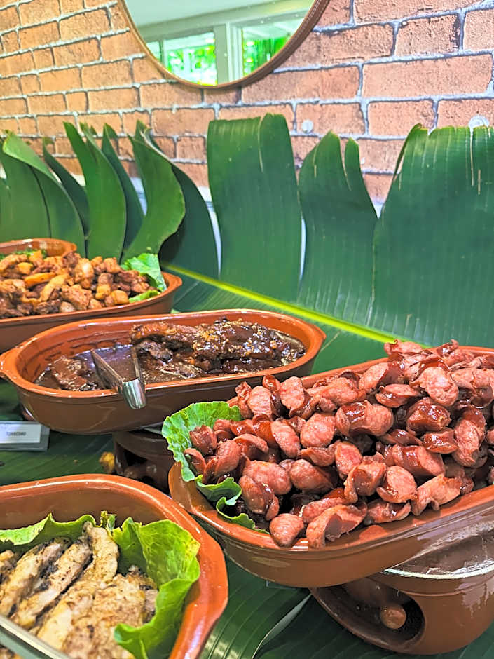 ATH Hotel - Americas Townhouse