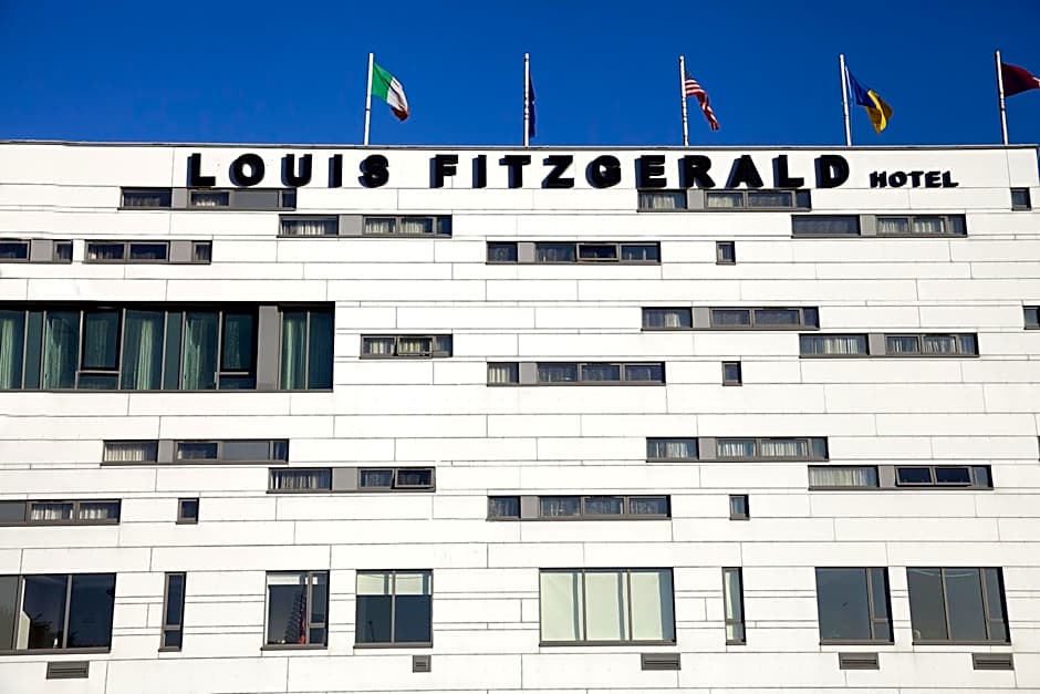 Louis Fitzgerald Hotel