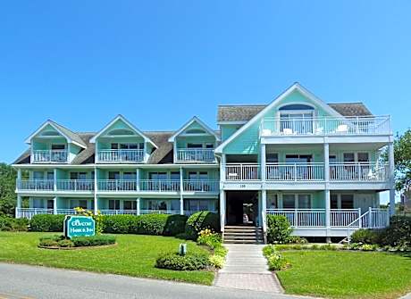 The Ocracoke Harbor Inn