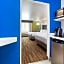 Holiday Inn Express & Suites Lincoln I - 80