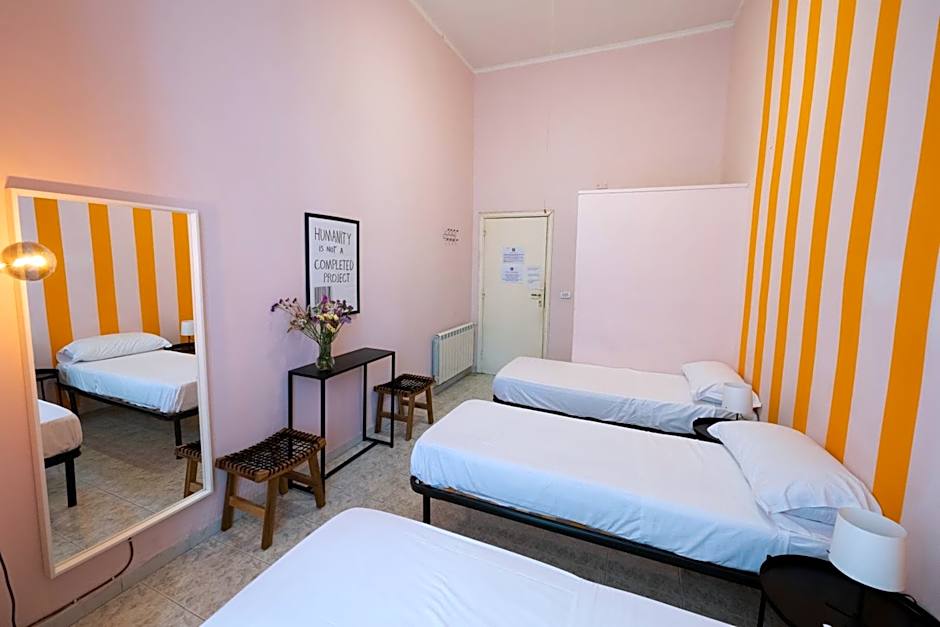 Naples Pizza Hostel