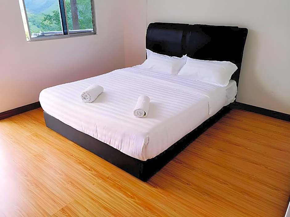 Blue Mountain Lodge Kundasang