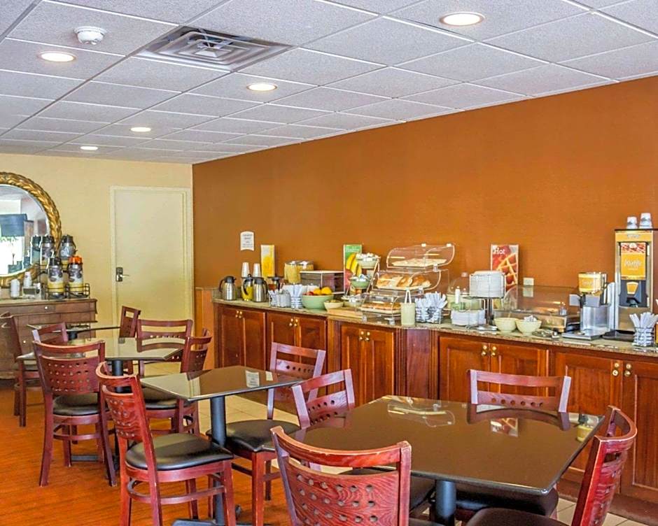 Quality Inn Waterbury East