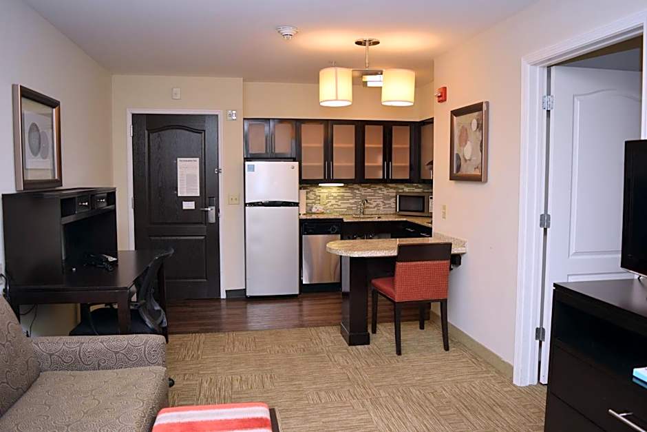 Staybridge Suites Syracuse Liverpool By IHG