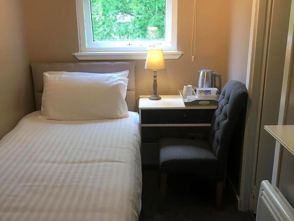 Highland Bridge Hotel