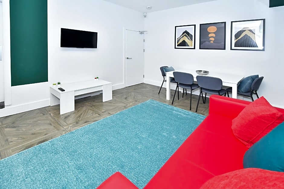 Townhouse @ 42 Minshull New Road Crewe