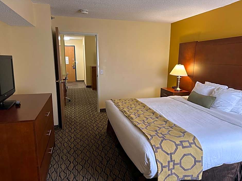 Baymont by Wyndham Mishawaka South Bend Area