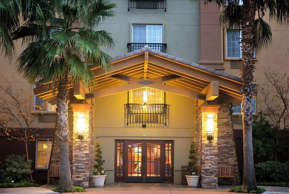 Larkspur Landing Pleasanton - An All-Suite Hotel