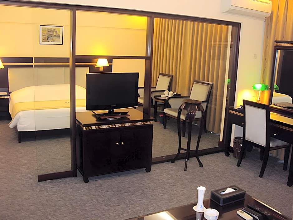 Huu Nghi Hotel