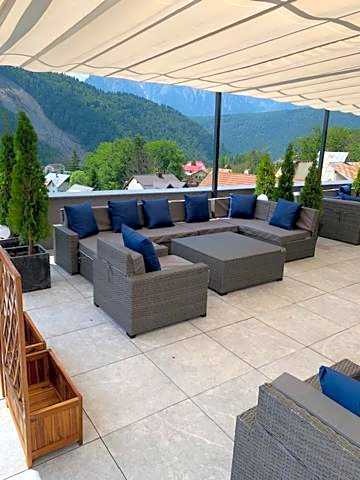 HOTEL CARPAT INN