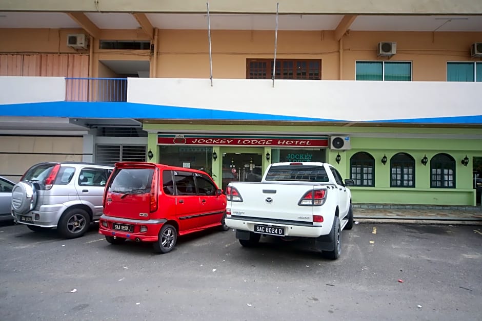 OYO 563 Jockey Lodge Hotel