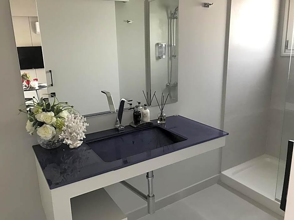 Levante Holiday Apartments