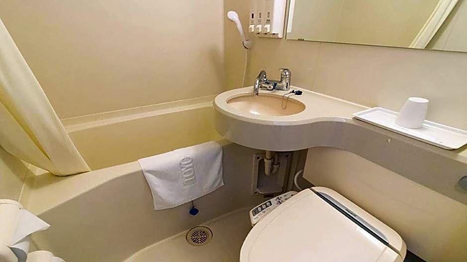 Toyoko Inn Kayabacho Eki