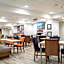 Hampton Inn By Hilton Gonzales