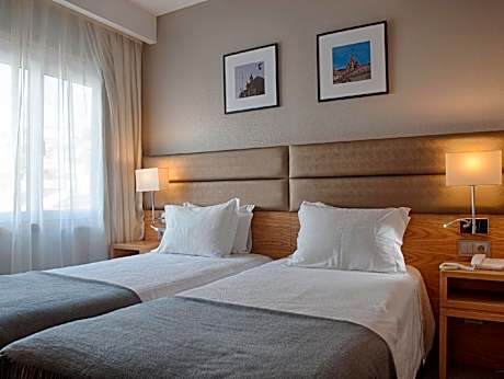 Triple Room with Parking