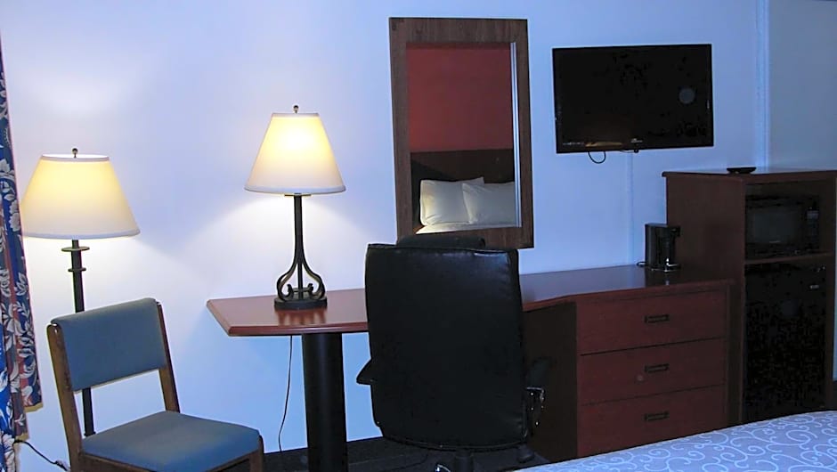 SureStay Hotel by Best Western Greenville