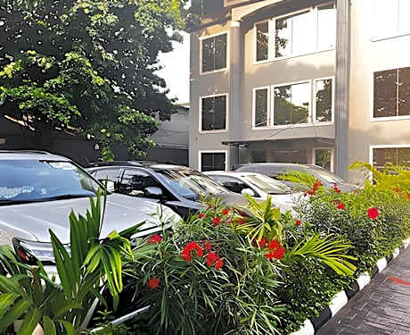 De Rigg Place, Victoria Island