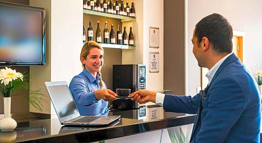Ibis Bursa