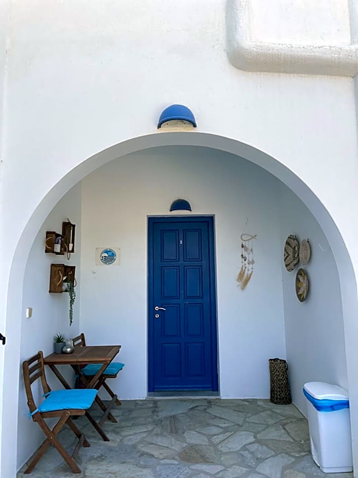 Villa Gelly's Studios