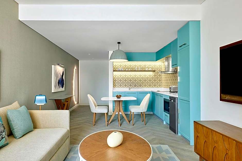 Staybridge Suites & Apartments - Citystars By IHG