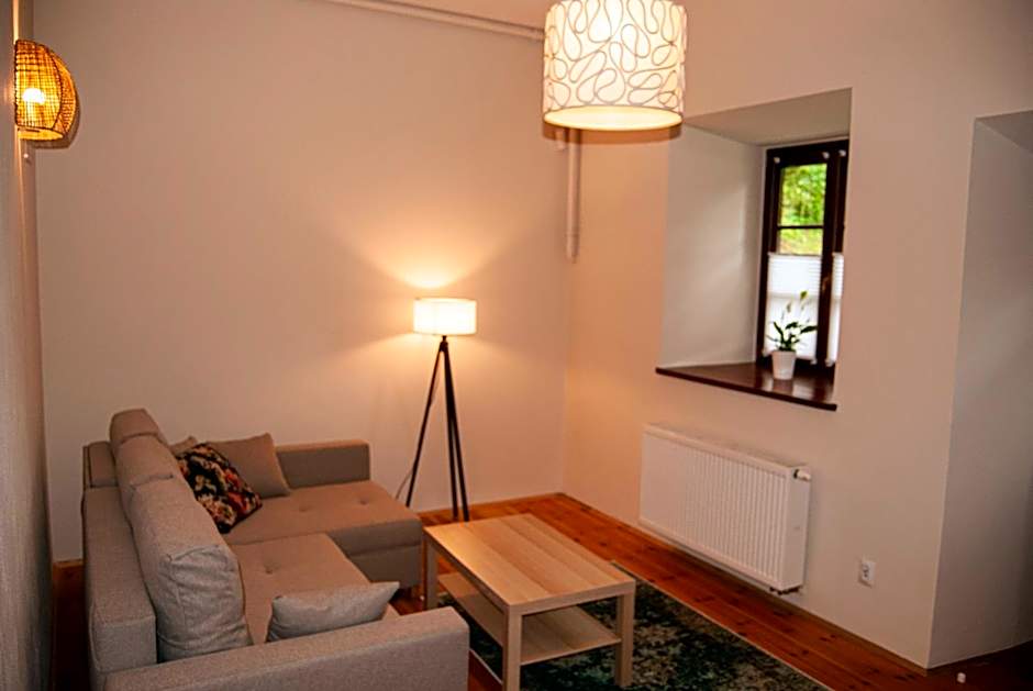 Zamkowa, Pokoje Gościnne