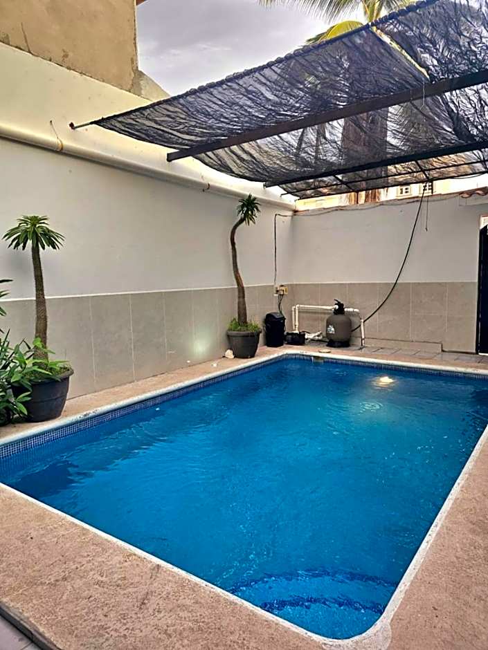 CASA COLOMBIANA EN MAZATLÁN a