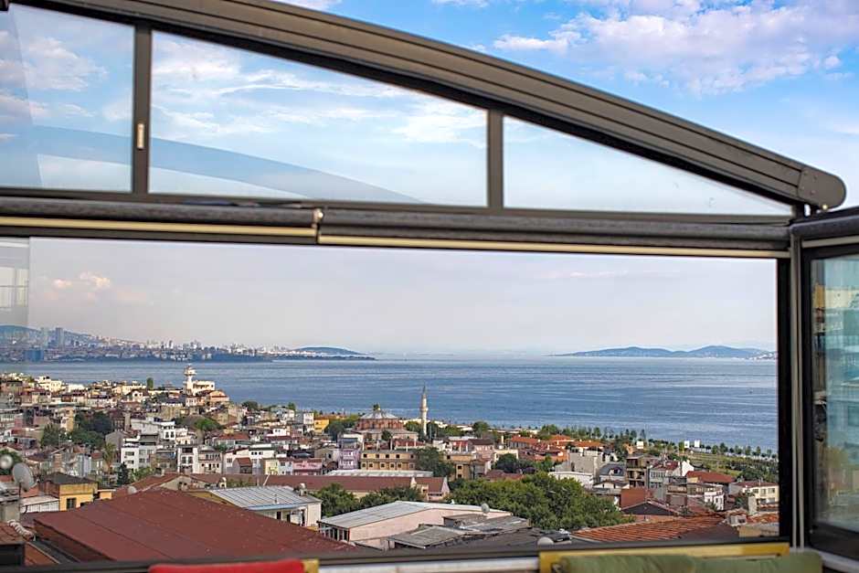 Grand Balyan Hotel & Restaurant