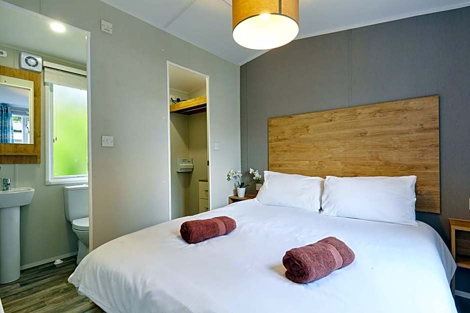 Braidhaugh Holiday Lodge and Glamping Park