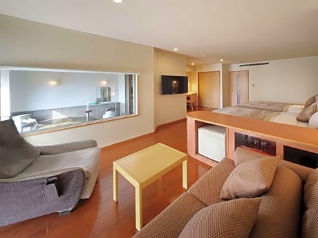 Grand Twin Room on the Top Floor with Private Hot Spring Bath - Non-Smoking
