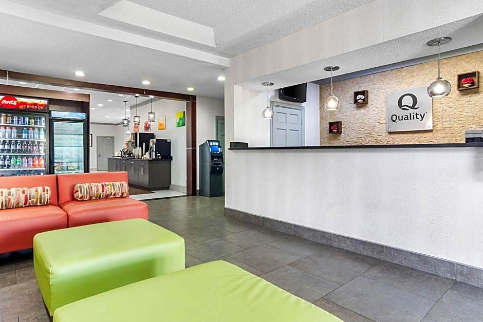Quality Inn & Suites Greenville - Haywood Mall