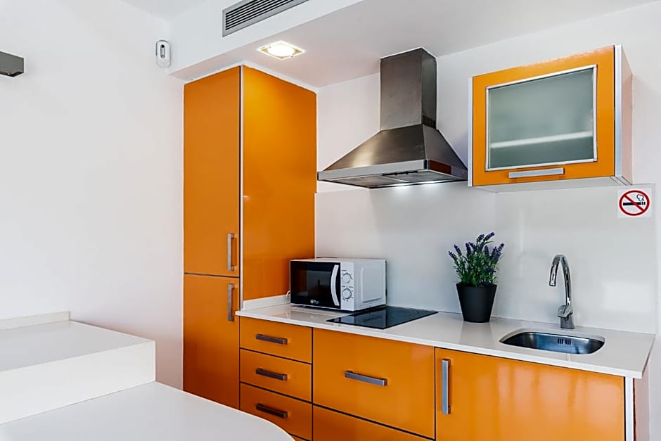 Aparthotel Las Palmeras Castelldefels
