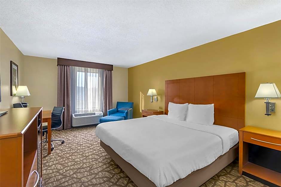 Best Western Plus Richmond Hill Inn