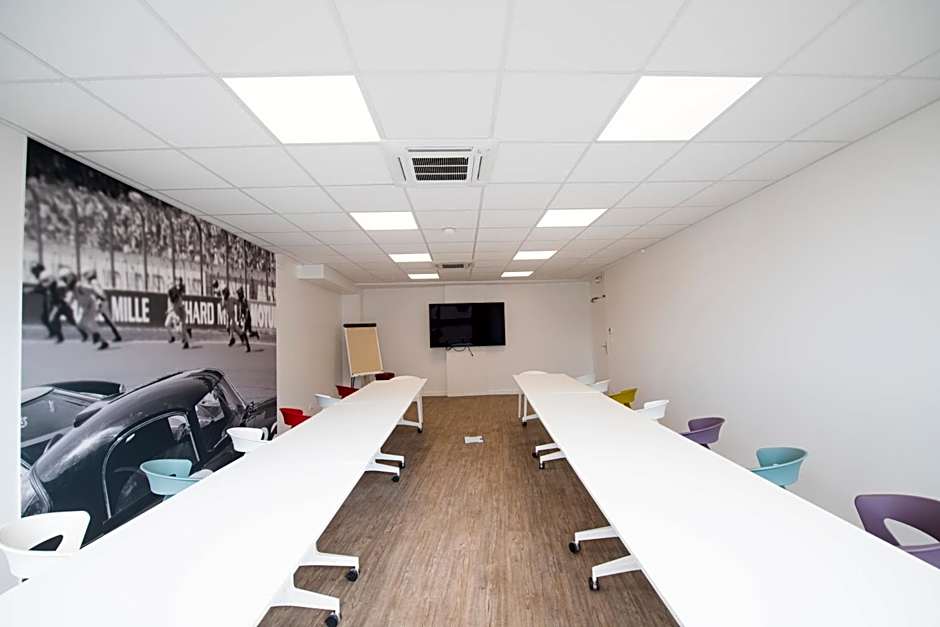 The Originals City, Hotel Chantecler, Le Mans (Inter-Hotel)