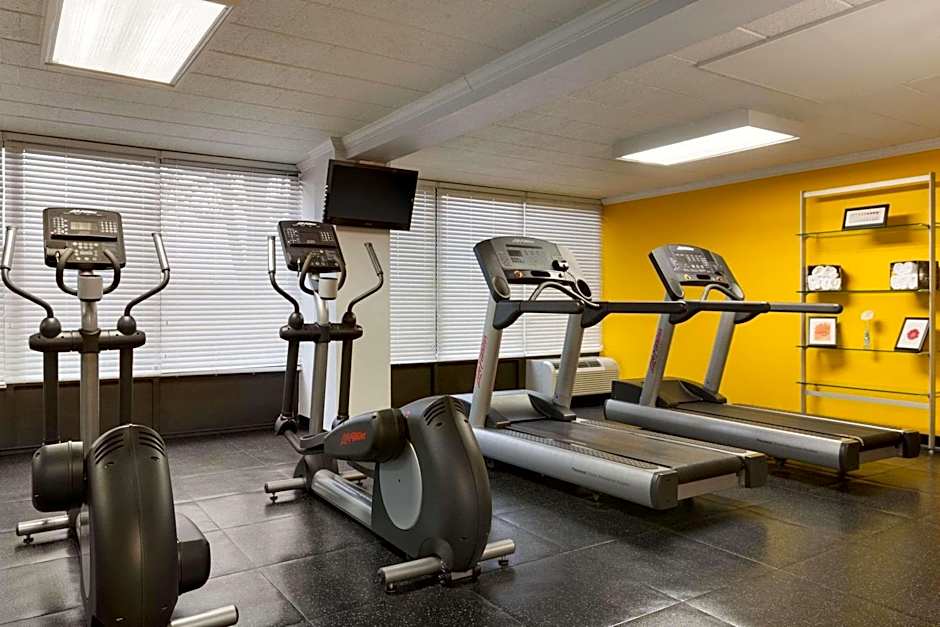 Park Inn By Radisson, Sharon, PA