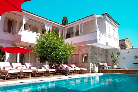 Viento Alacati Hotel