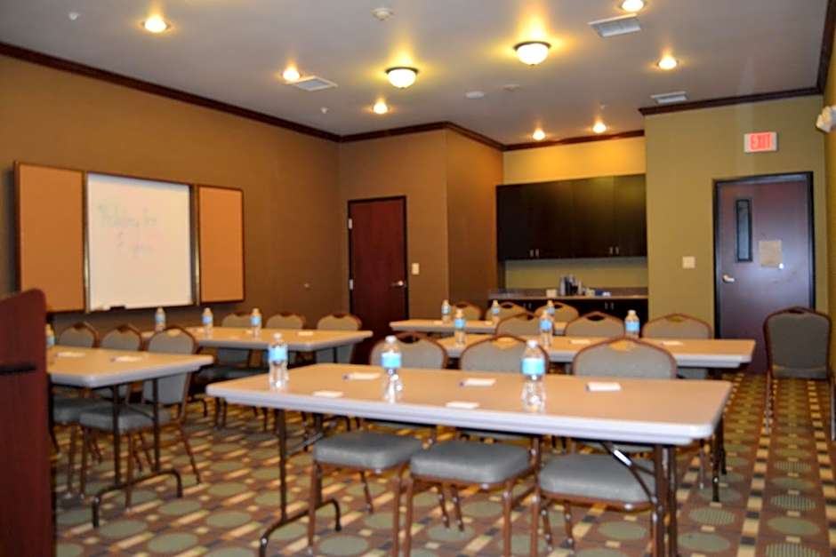 Holiday Inn Express and Suites Heber Springs By IHG