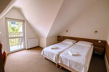 Small Double or Twin Room