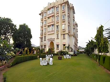 Satyam Palace Resort