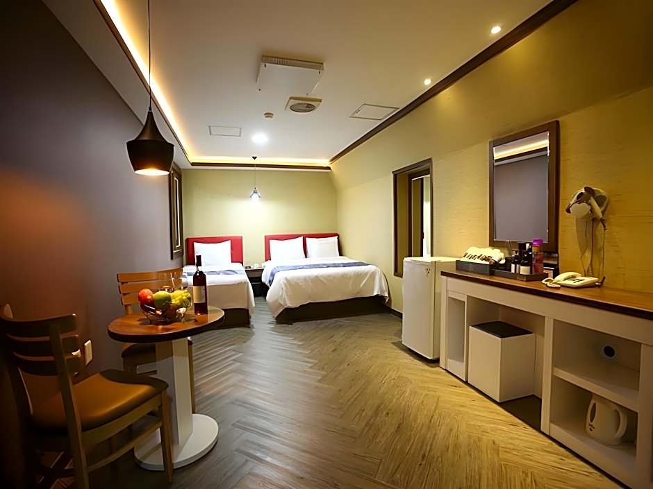 Goodstay Dubai Motel
