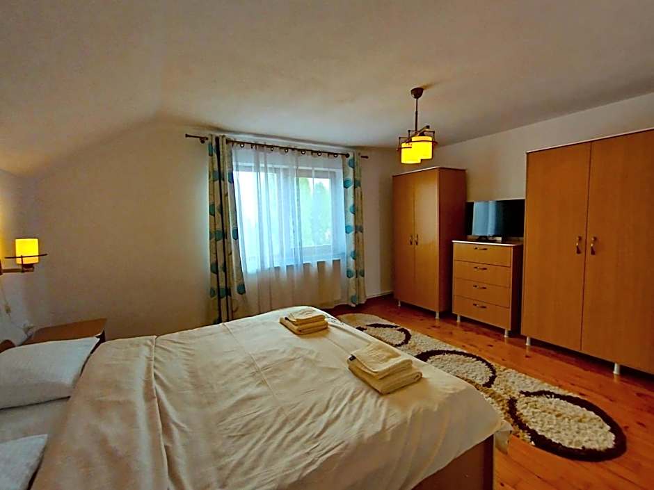 Boutique Casa Galbena