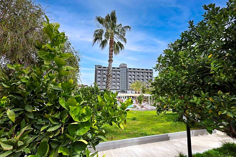 Side Kum Hotel