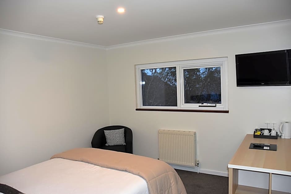 Summit Ridge Alpine Lodge