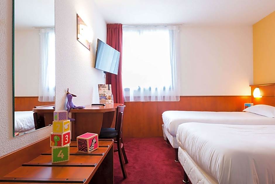 Brit Hotel Rennes St Grégoire  Le Villeneuve
